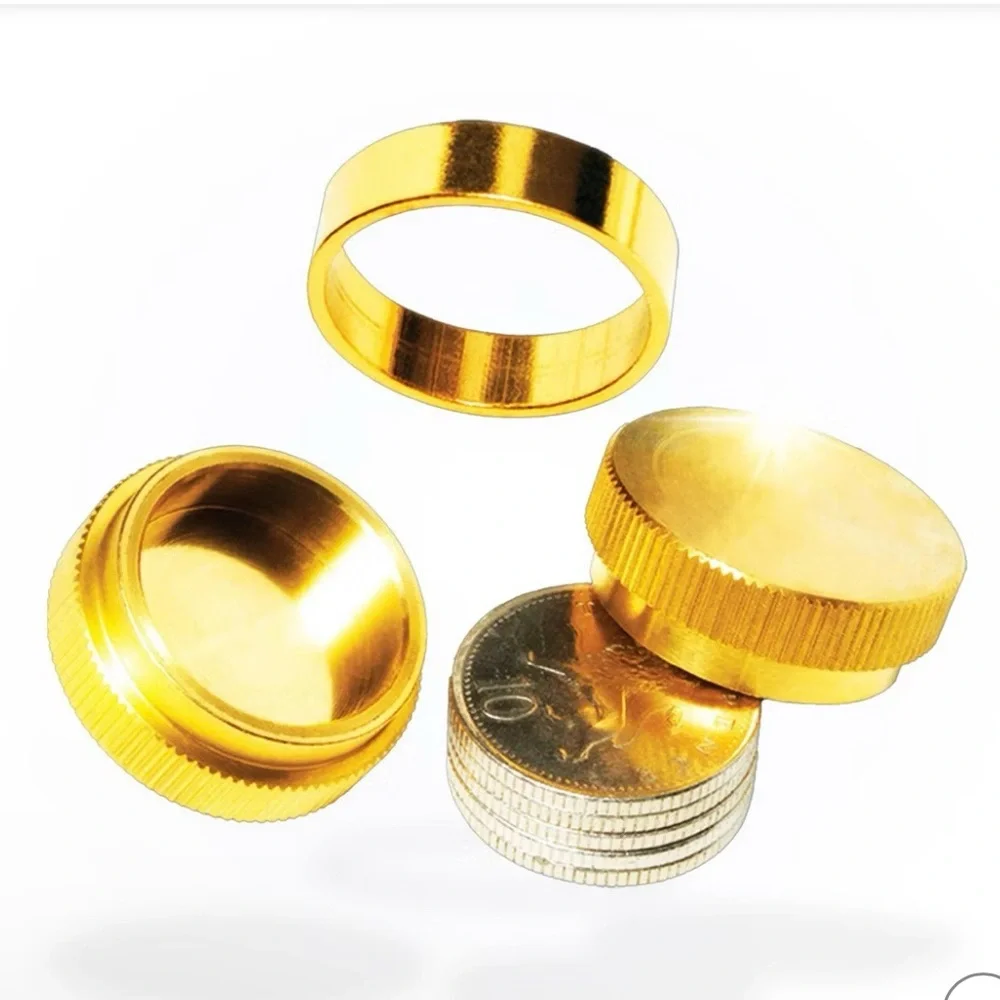 🆕- FAO Schwarz Dynamic Coins Magic Trick Set